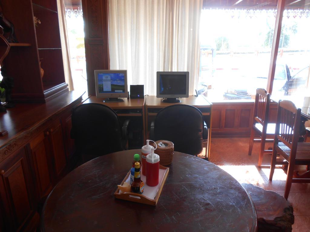 Chanthasom Guesthouse Ban Nongdouang 外观 照片